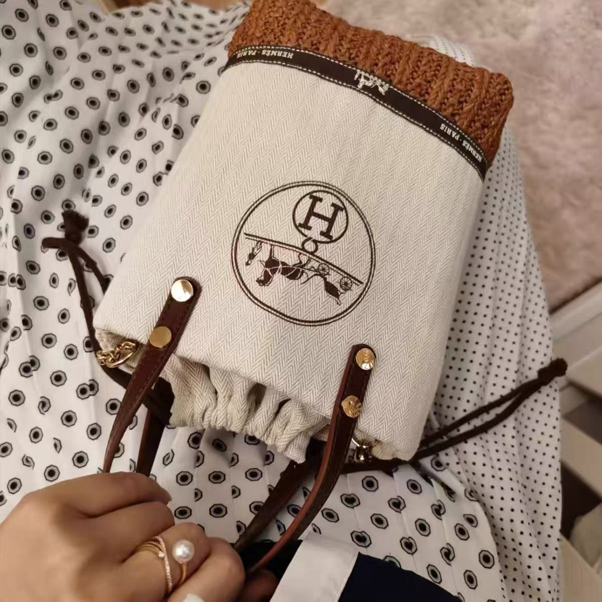 [Limited Collection] Upcycled Dust Bag Rattan Bucket Bag (n/5)